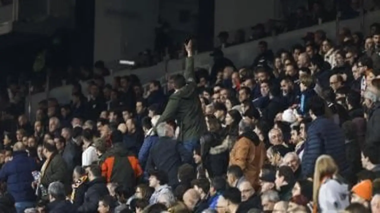 مواجهة شرسة فالنسيا يثير حالة عنصرية أمام ريال مدريد في الليجا